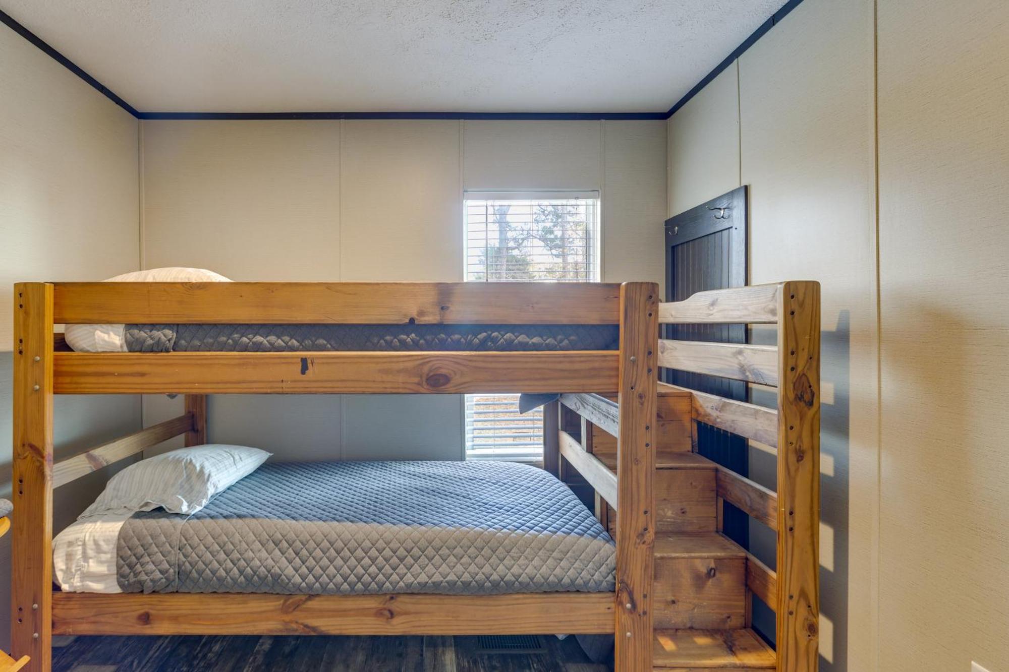 Lakefront Wetumpka Escape With Furnished Deck! المظهر الخارجي الصورة